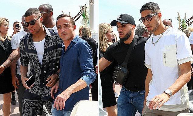 利物浦豪砸8700万镑求购争议前锋！59场37球，接班萨拉赫引发争议