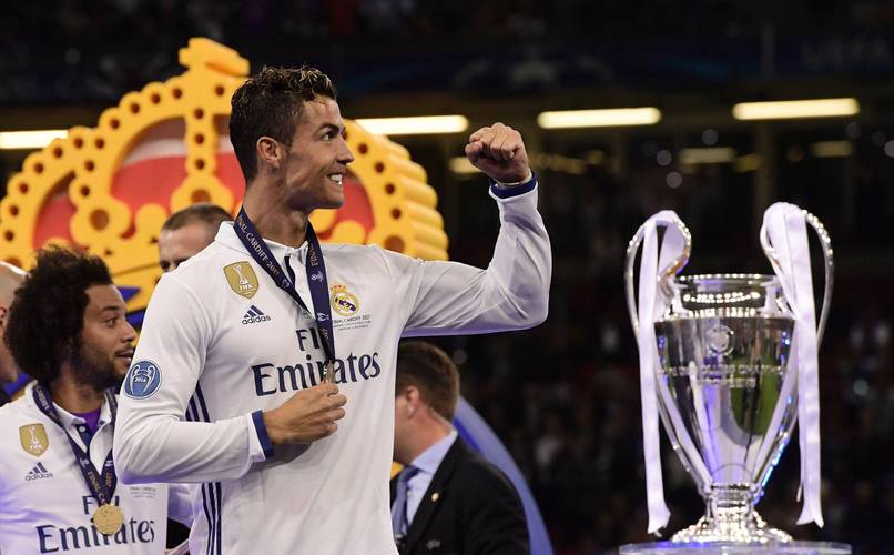 勇士102比103惜败快船，库里27分6犯离场揪出3大罪魁莱昂纳德闪耀全场