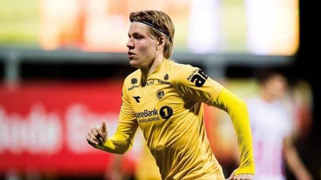 F1：舒马赫首冠赛车拍卖引热议