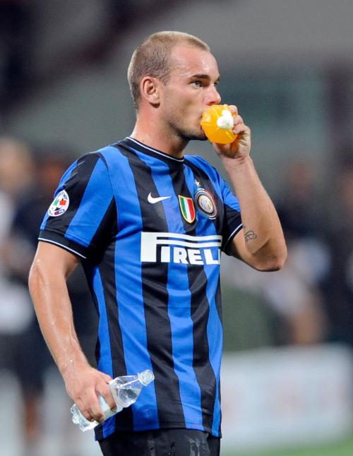 [中超]张玉宁造点 张稀哲主罚稳稳命中