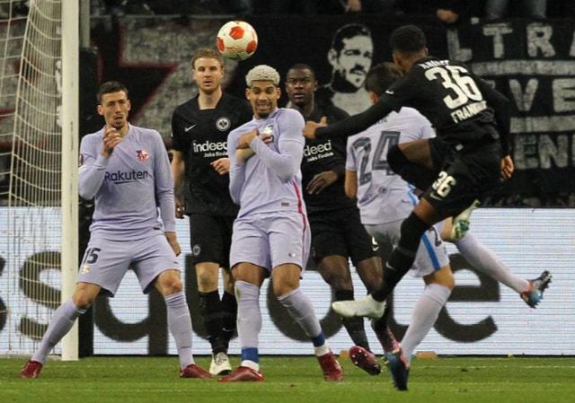 6记三分轰27+10，库里又创历史纪录！勇士11战8胜错峰策略获奇效